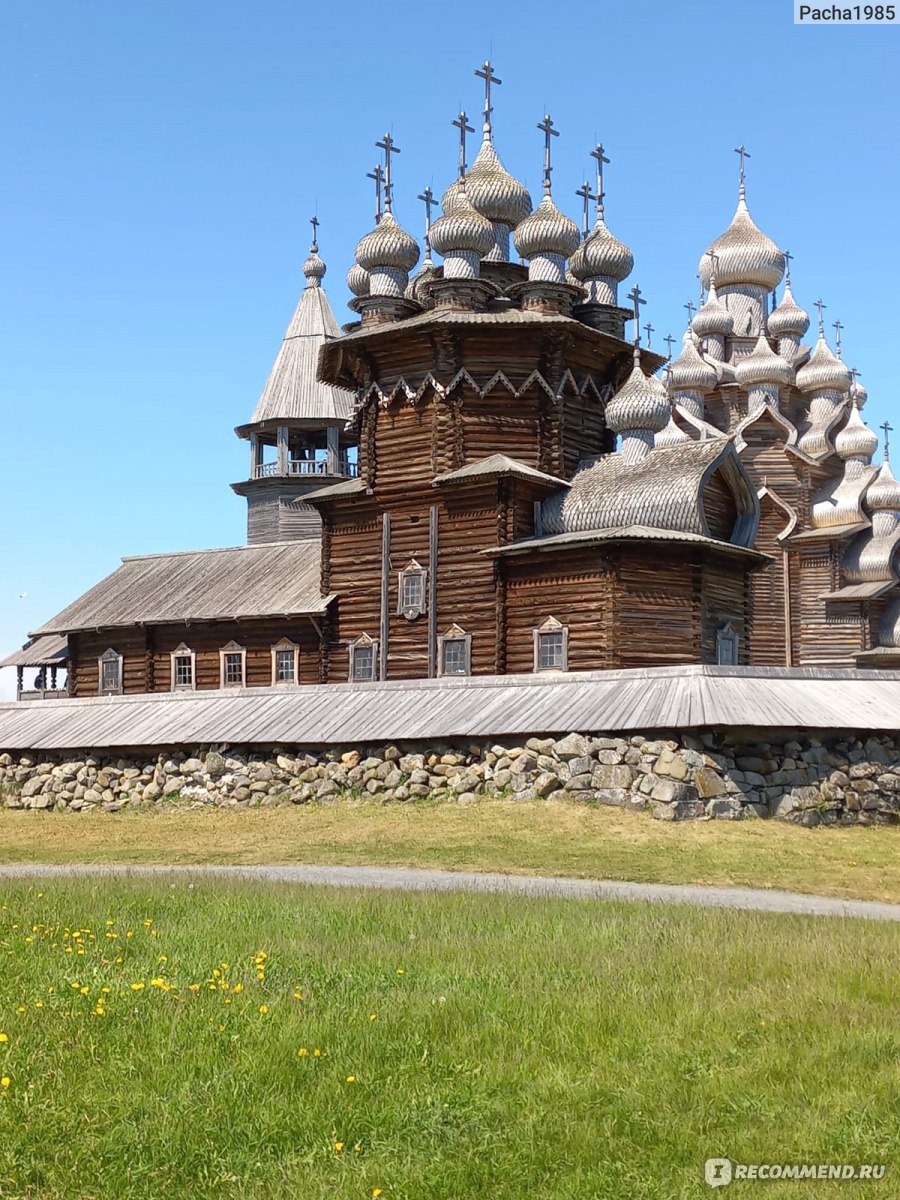 Музей-заповедник «Кижи», Республика Карелия - «Водное путешествие по  Онежскому озеру и церковь построенная одним топором без единого гвоздя» |  отзывы