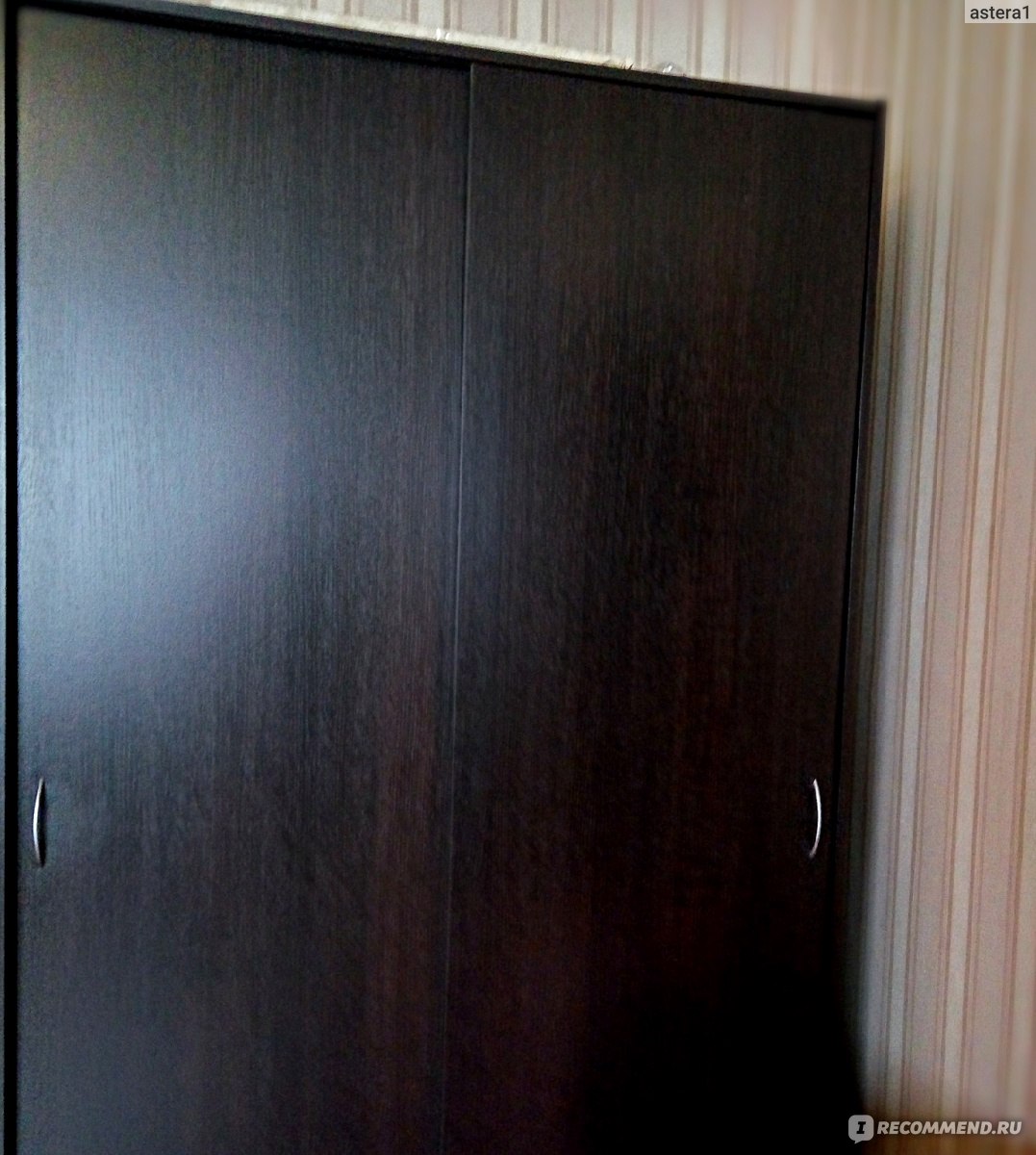 Тодален шкаф с раздвижными дверьми