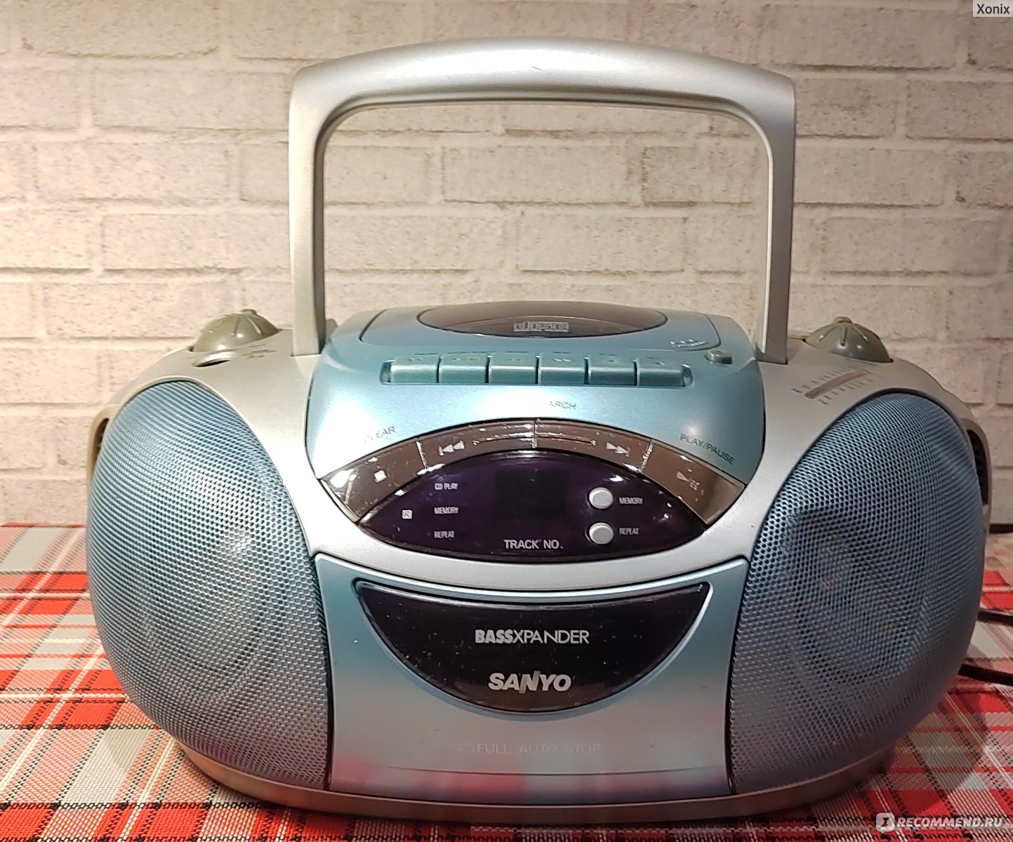 Магнитола с CD Sanyo MCD-Z88F - «Почти 