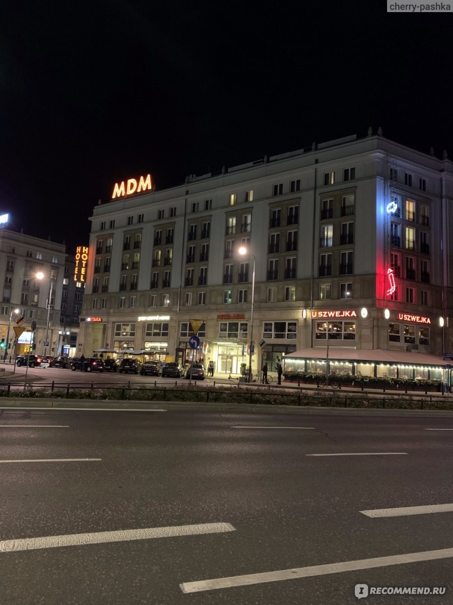 Hotel MDM City Centre 3*, Польша, Варшава - «Оживлённые и шумные улицы  Варшавы, множество аутентичных кафе вокруг, и тихий, спокойный номер.  Небольшой Room-tour, впечатления и много фото в отзыве. Ещё одна находка