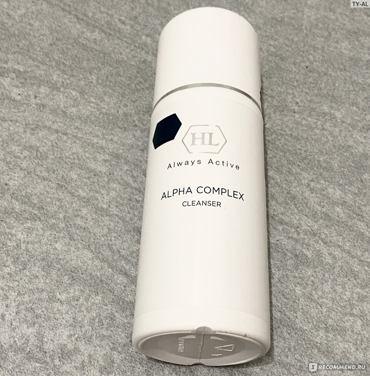 Hl Alpha Complex Cleanser. Alpha Complex Gel Cleanser. Холи Лэнд Альфа комплекс Клинзер. Holy Land Alpha Complex Cleanser гель для умывания.