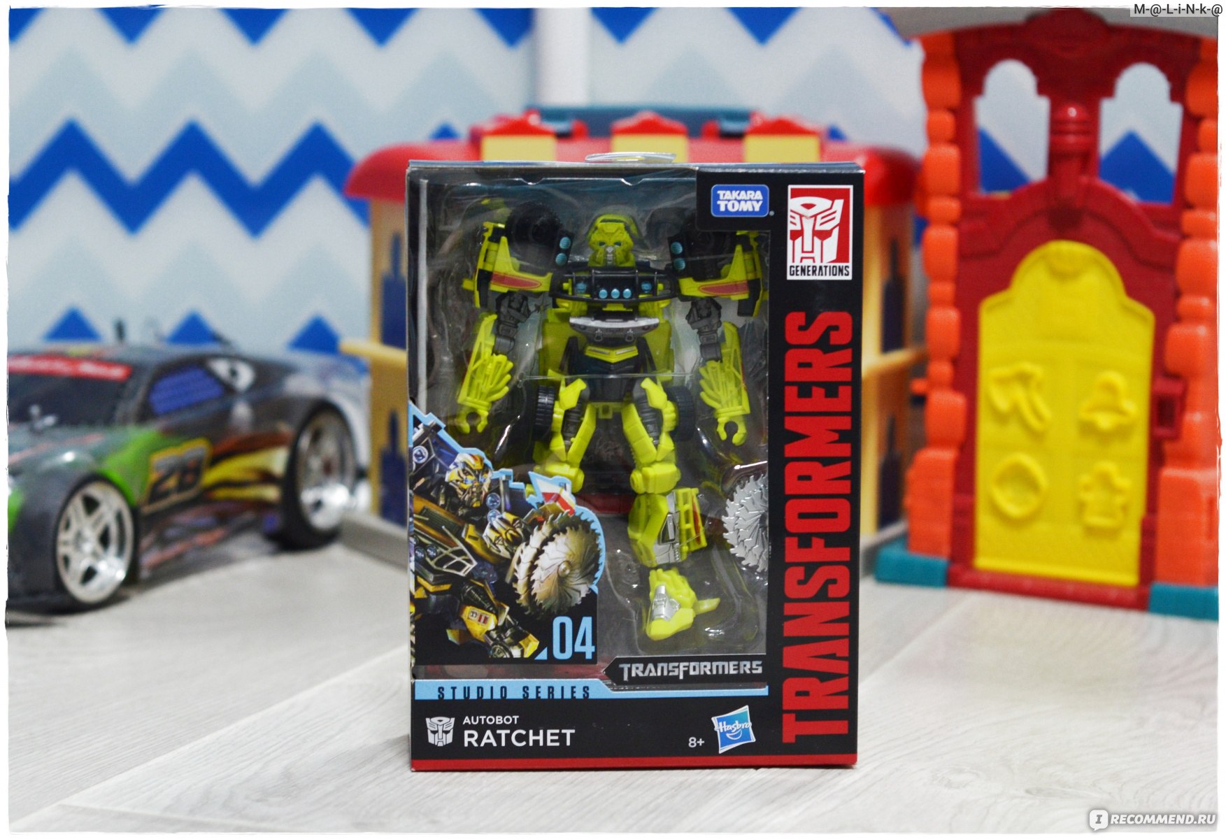 Hasbro Трансформер Transformers Studio Series Autobot Ratchet - «  Трансформеры Хасбро самые крепкие и живучие игрушки! Любимый персонаж  Рэтчет!» | отзывы