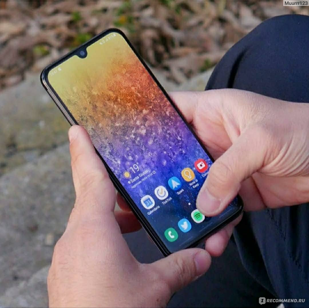 Смартфон Samsung Galaxy A40 - «Samsung galaxy A40» | отзывы