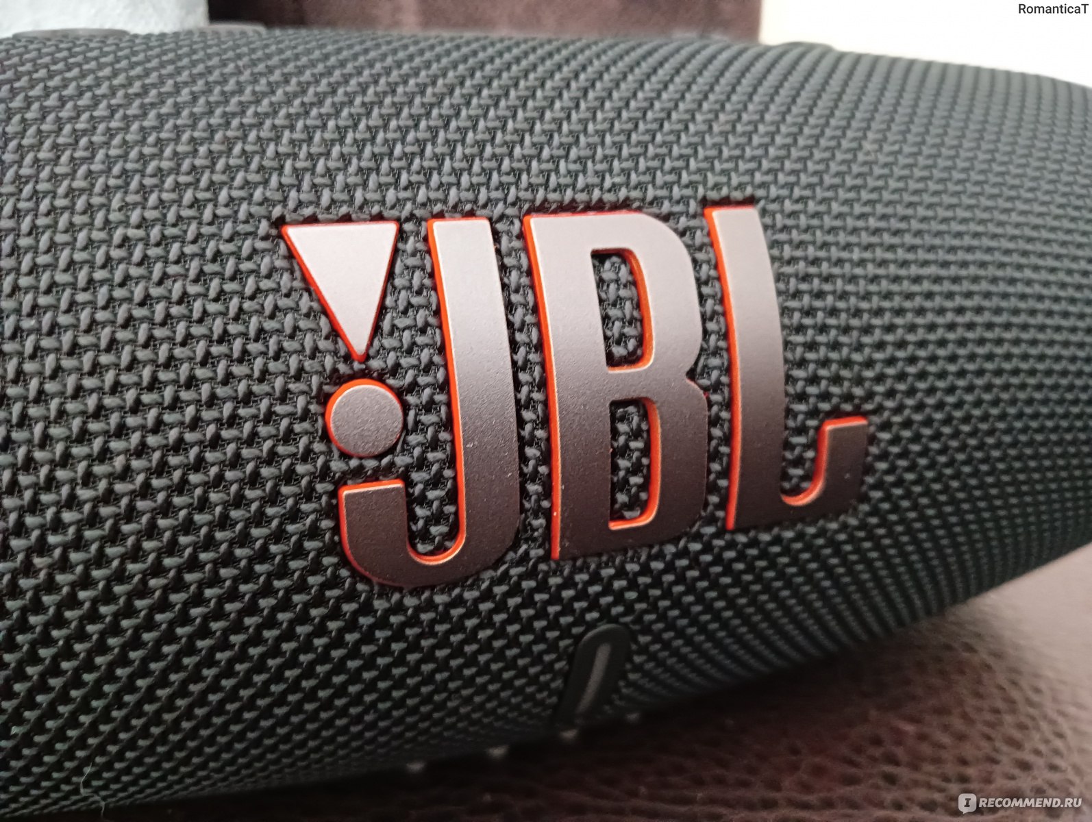 Charge 5 колонка. Колонка портативная JBL инструкция. Есть колонка JBL колонка JBL. Колонки JBL виды адаптеров. Колонки JBL В Дербенте оригинальная.