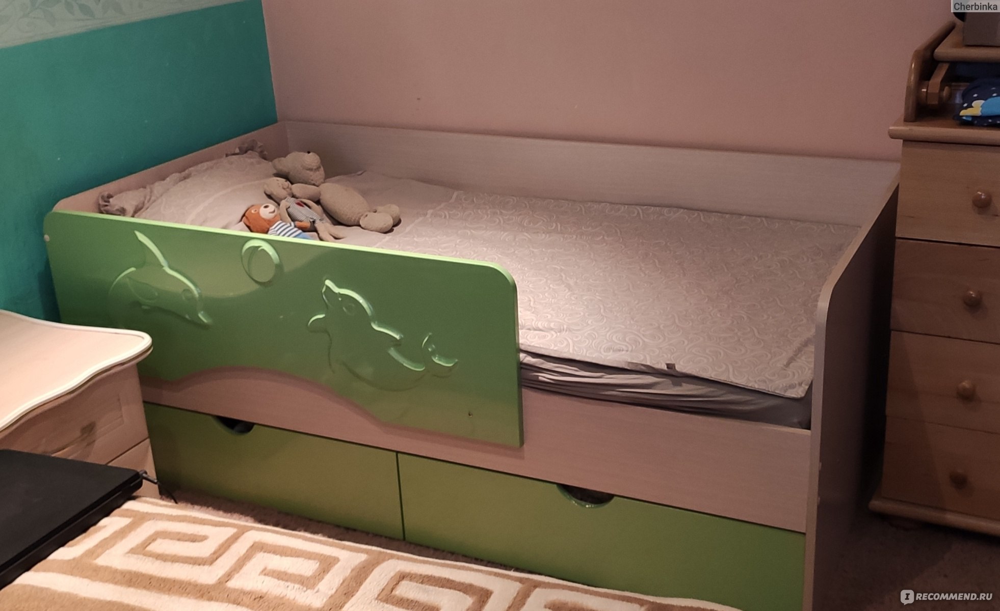 Детская кровать алиса с ящиками и бортом дельфин