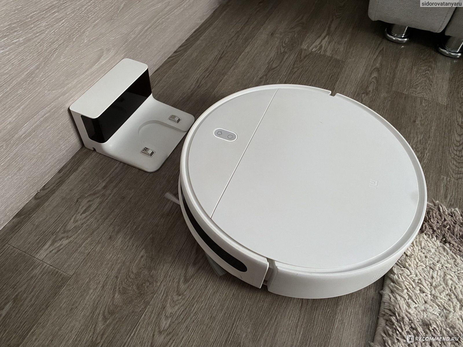 Робот-пылесос Xiaomi Mi Robot Vacuum-Mop Essential G1 - «Так ли он хорош.  Читайте в отзыве. Первая «поломка» через полгода. Замена расходников спустя  3 года.» | отзывы