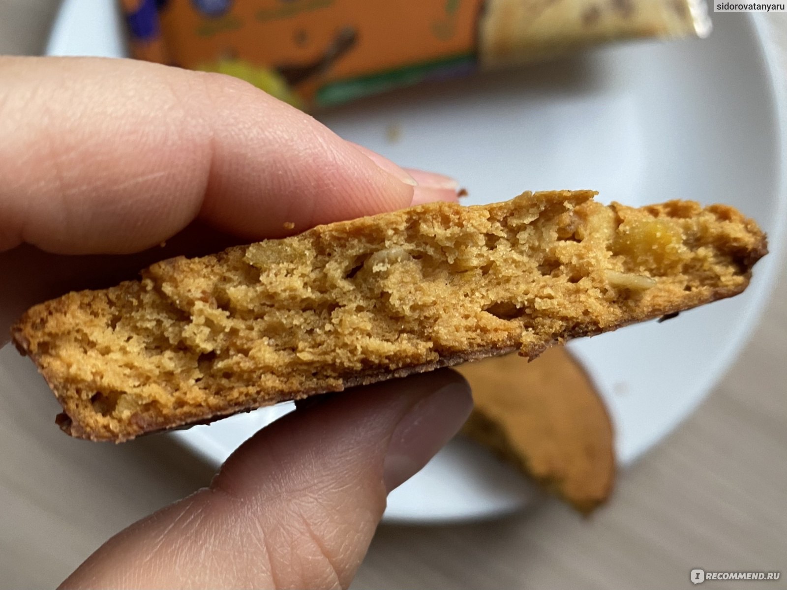 Протеиновое печенье SOJ PROTEIN COOKIE Со вкусом манго, покрытое шоколадом  без добавления сахара - «Вкусное протеиновое печенье без сахара. Не  резиновое и без привкуса протеина.👍🏻» | отзывы