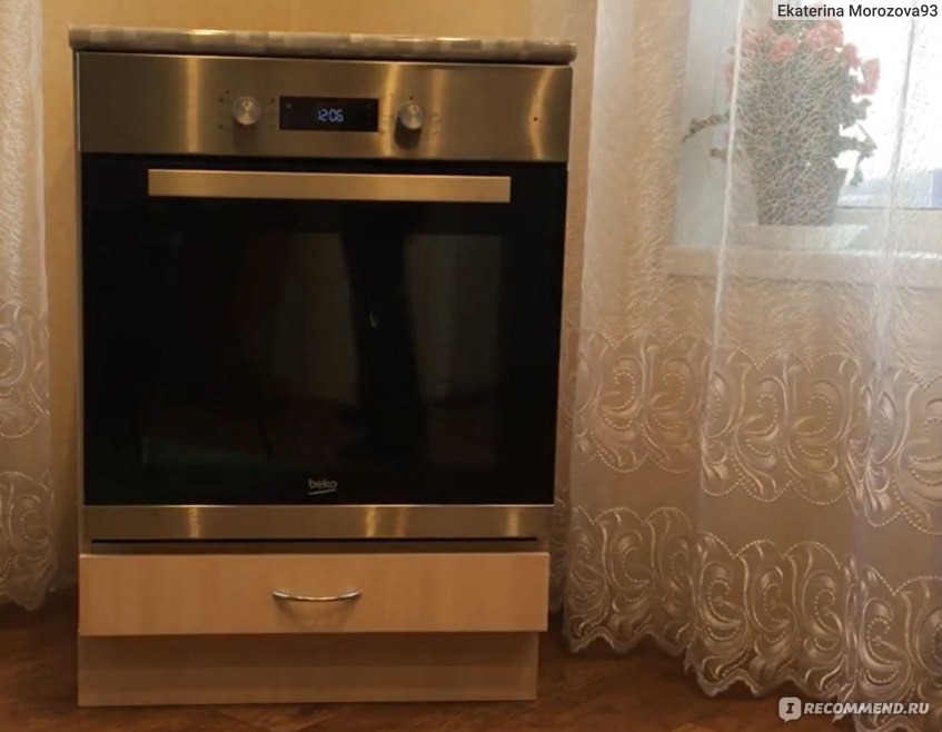 Духовой шкаф электрический встраиваемый beko bie22300xd