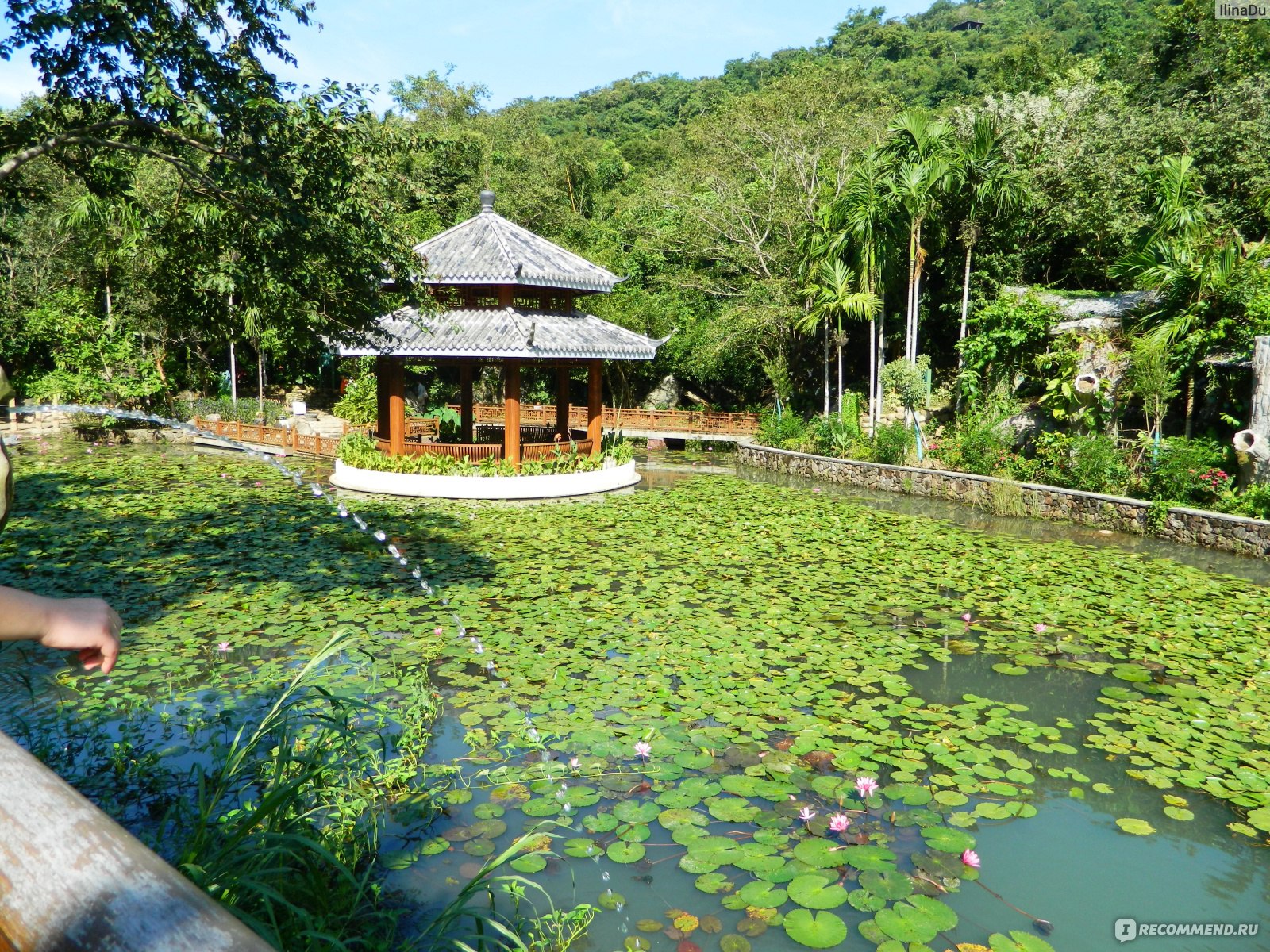 Парк " Тропический рай"- Ялунвань на о.Хайнане. 