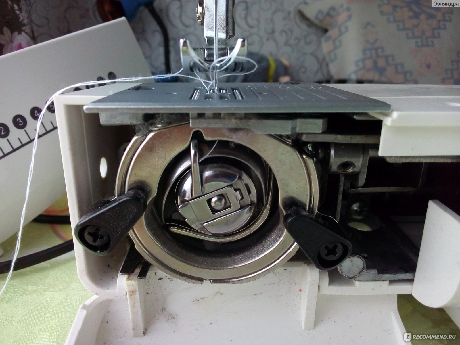 Что такое челнок в швейной машине фото