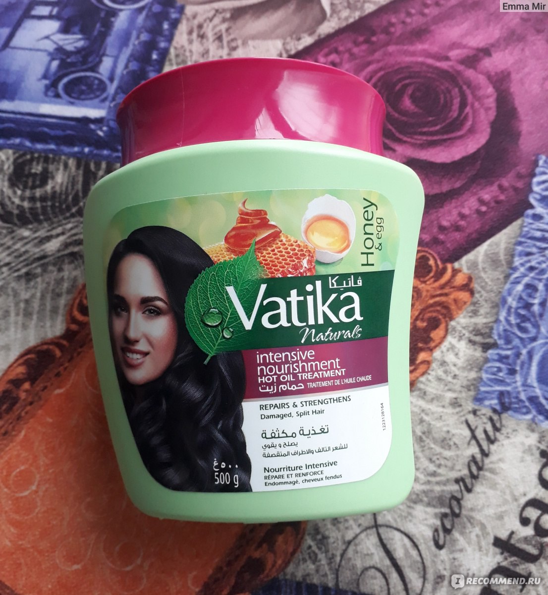 Восстанавливающая маска для волос Dabur Vatika Intensive Nourishment с  мёдом и касторовым маслом - «Увлажнение, питание с помощью одной маски.  Благодаря ей не подравниваю кончики волос около года.» | отзывы