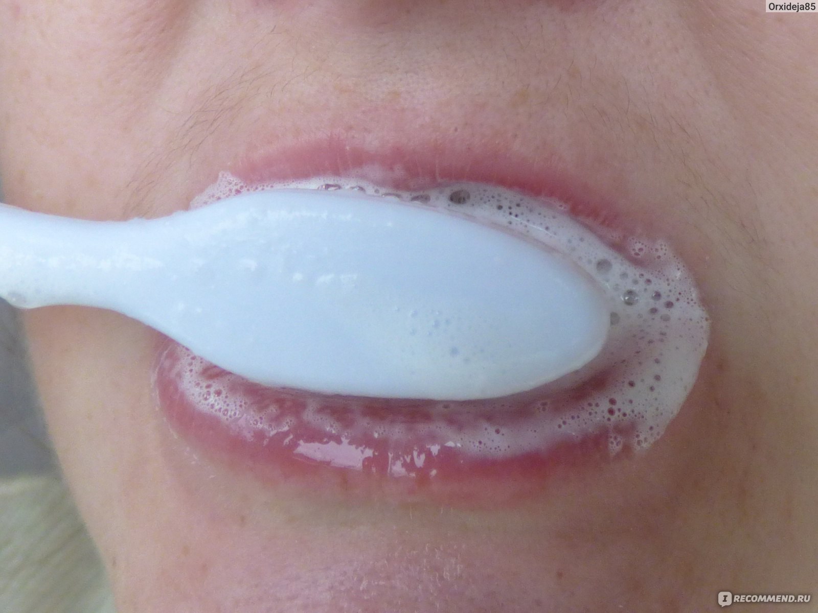 Пенообразование у зубной пасты Сплат Ультракомплекс