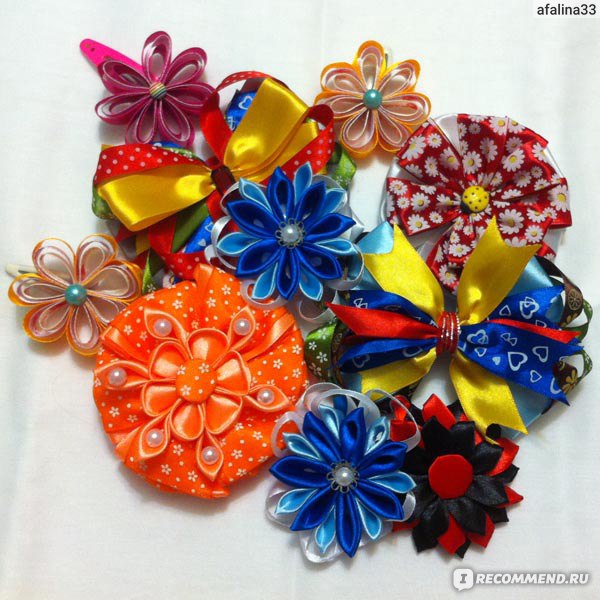 Канзаши,цветочные украшения из лент и ткани,и другие аксессуары ручной работы.