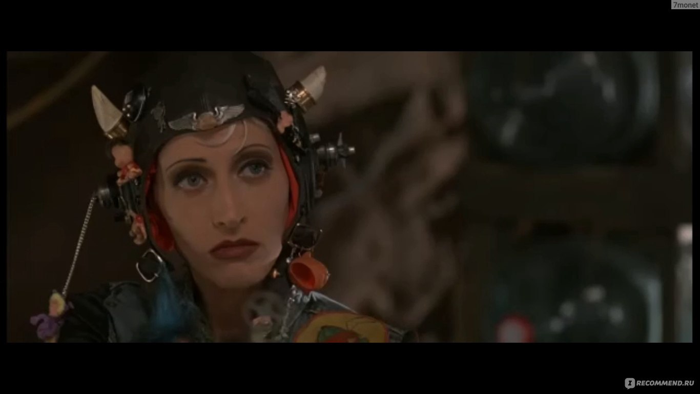 Девушка на танке / Танкистка / Tank Girl (1995, фильм) - «какая-то  низкопробная клоунада» | отзывы