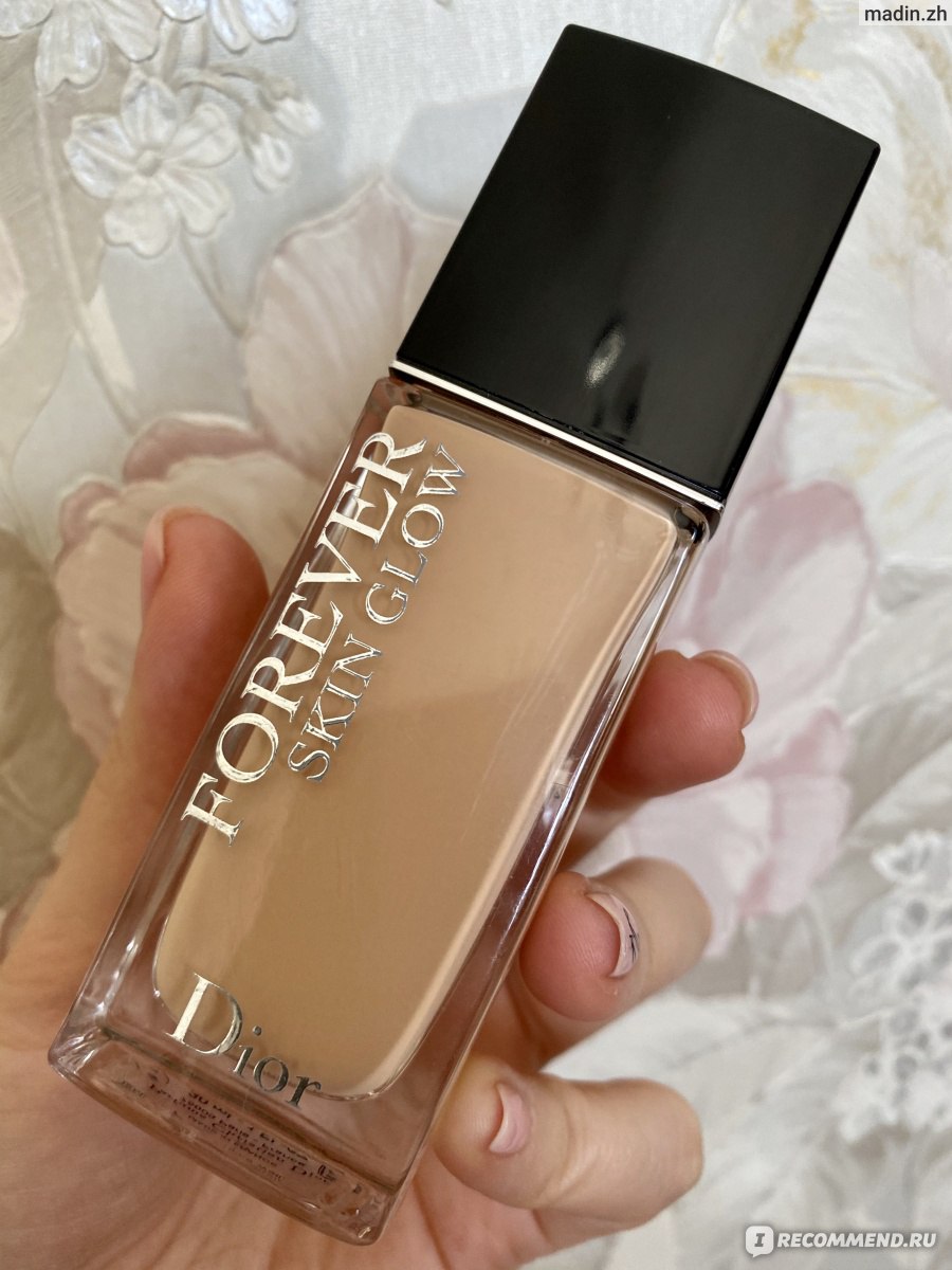 Dior FOREVER SKIN GLOW FLUID SPF 35