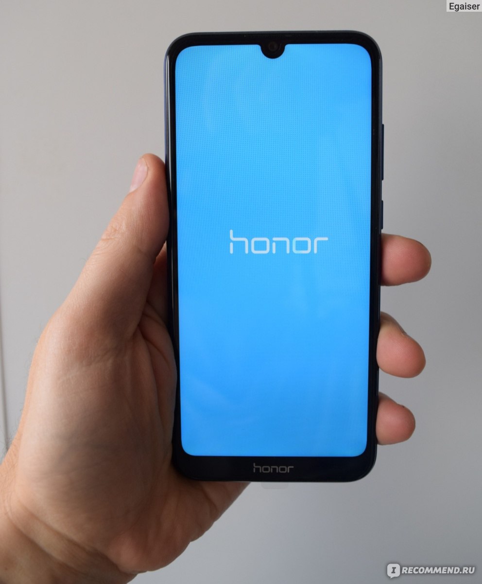 Honor 8A экран