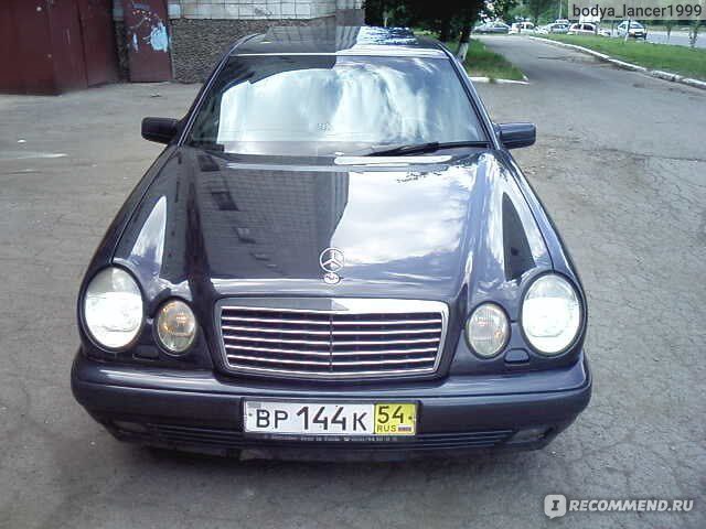 Mercedes-Benz E W210 - 2000 -   