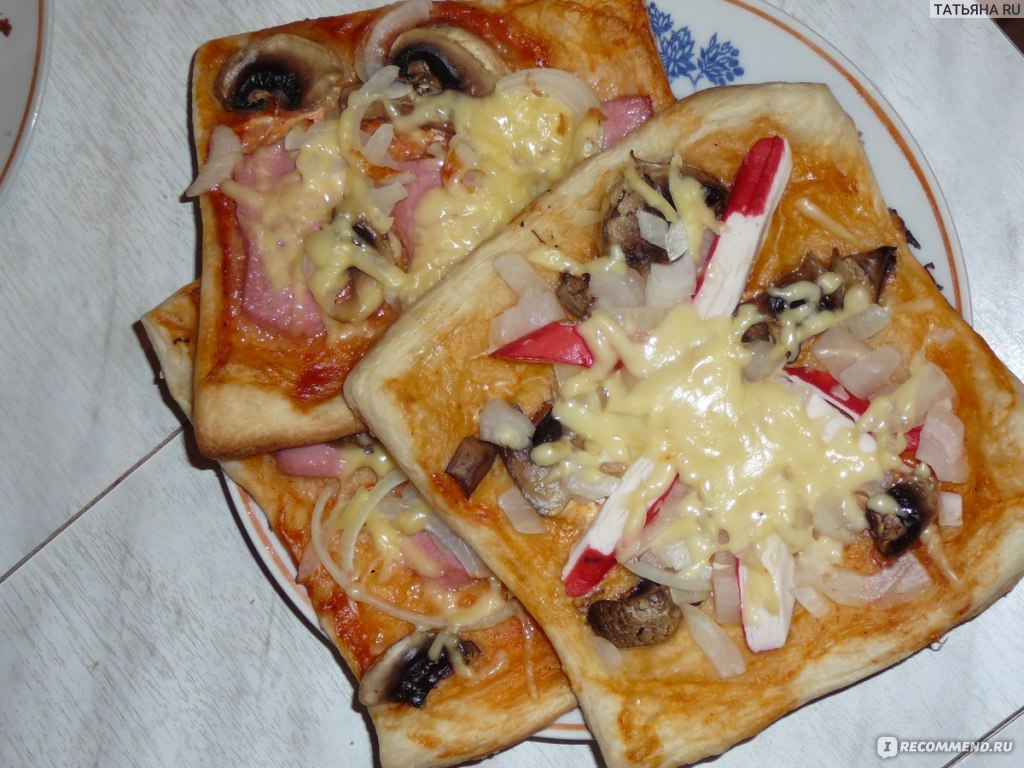 Пицца с крабовыми палочками и колбасой. Пошаговый рецепт с фото