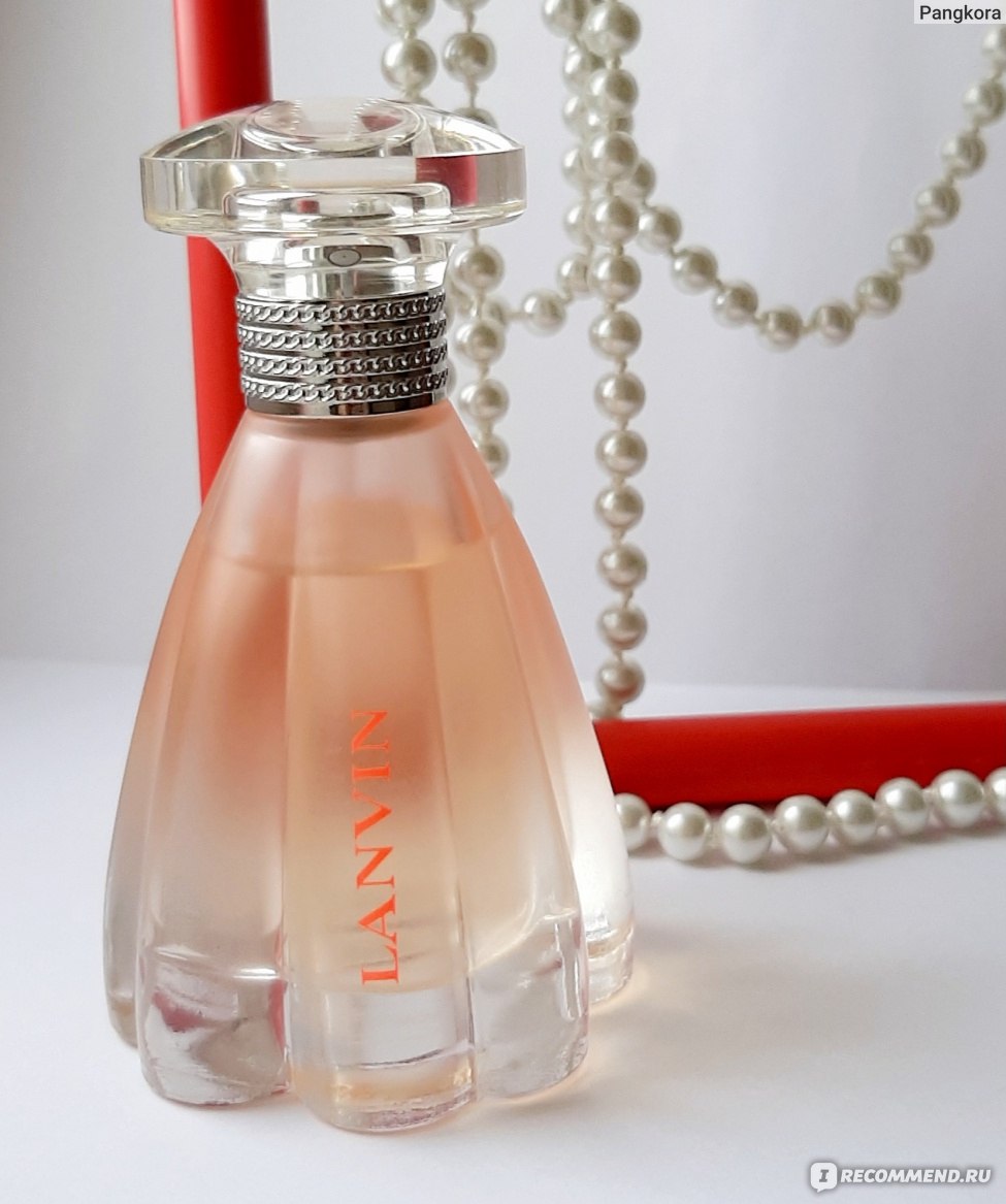 Princess eau sensuelle. Ланвин принцесса Сеншуэль. Эклат Модерн принцесс. Эссенс Lanvin Modern Princess. Lanvin Modern Princess 2020 Eau.