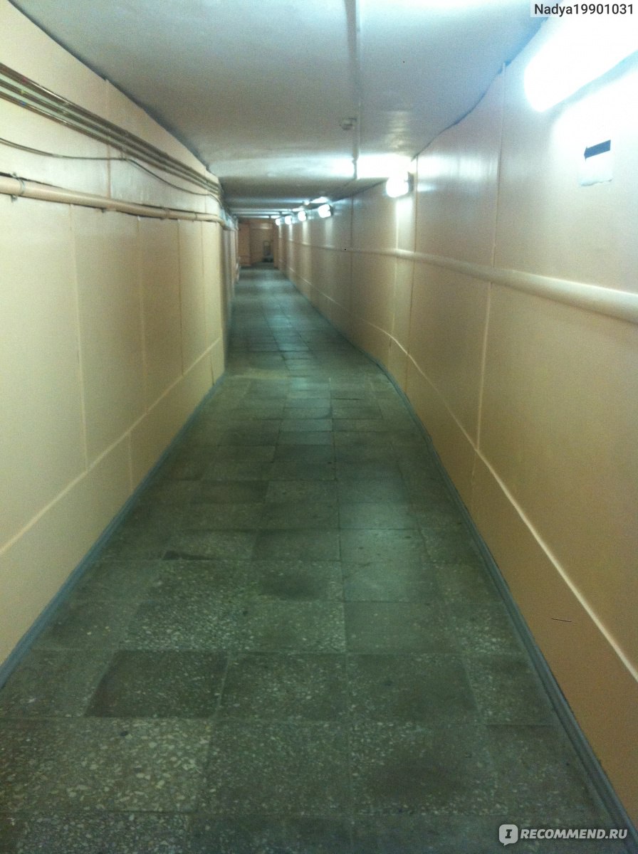 Подземный коридор в больнице