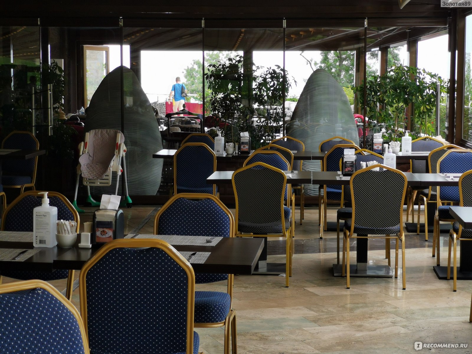 Ресторан в отеле Мрия отзывы туристов 