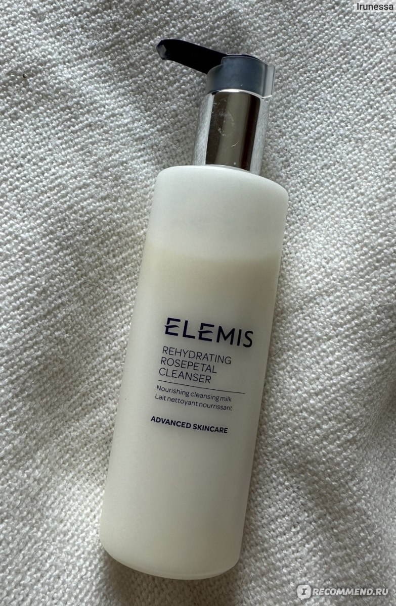 Молочко для лица очищающее Elemis Розовые лепестки Rehydrating Rosepetal  Cleanser - «Деликатное очищение кожи Elemis» | отзывы