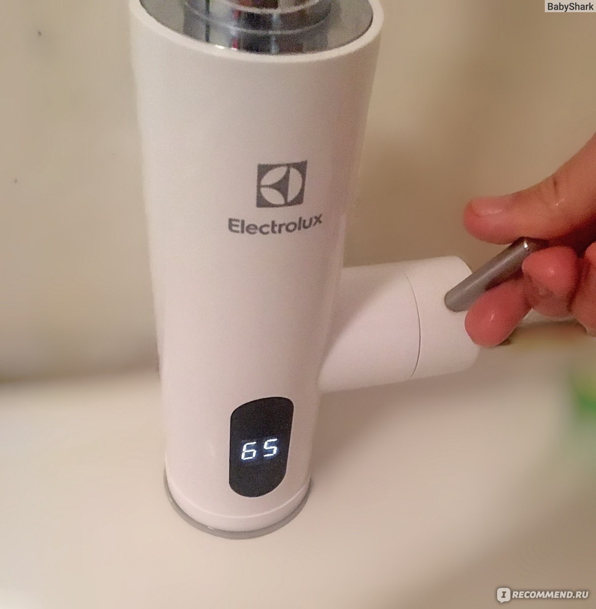 Водонагреватель проточный Electrolux Taptronic white - «Неидеальный, но по  сравнению с другими водонагревателями занимает лидирующую позицию. Почему  не рекомендую использовать 