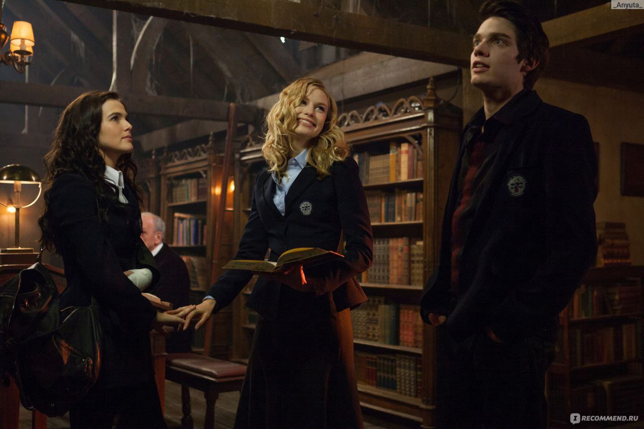 Академия вампиров / Vampire Academy (2014, фильм) - «Доказательство, что  книга лучше фильма » | отзывы