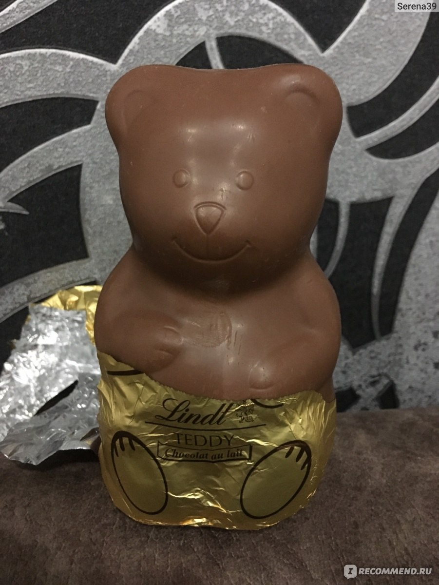 Шоколадный медведь lindt. Шоколад Lindt золотой Медвежонок. Фигурный шоколад Lindt золотой Медвежонок. Золотой шоколадный мишка Lindt. Шоколадный мишка Lindt Teddy.