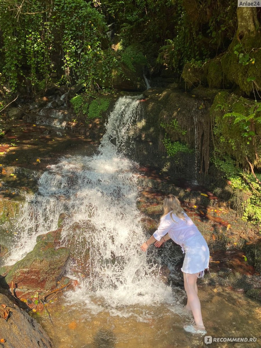 Абхазия - «Водопад Великан (Гигант). Самый огромный водопад Абхазии,  высотой более 100 метров! Водопад Ирина. Ткуарчалские водопады стоят того,  чтобы к ним добраться. » | отзывы