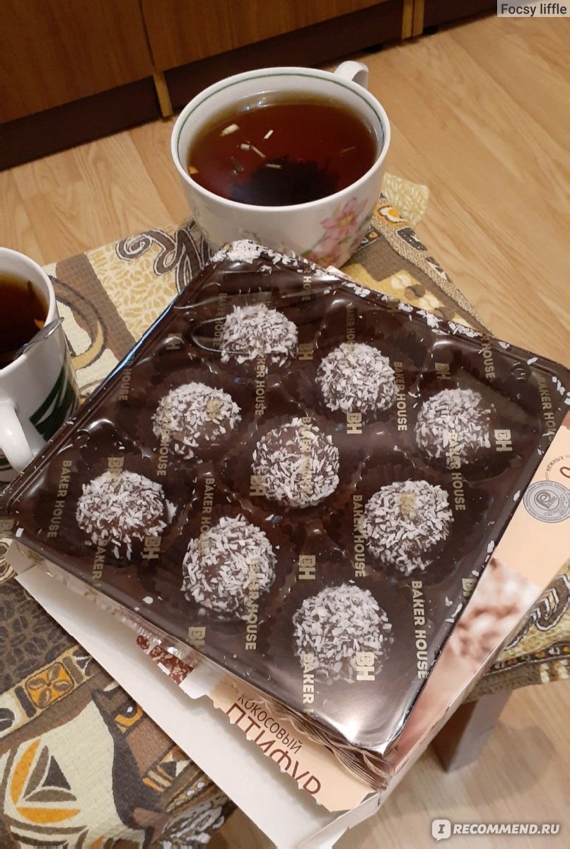 Пирожное Baker House "Птифур" с кокосовым кремом - «От кокоса, только ...