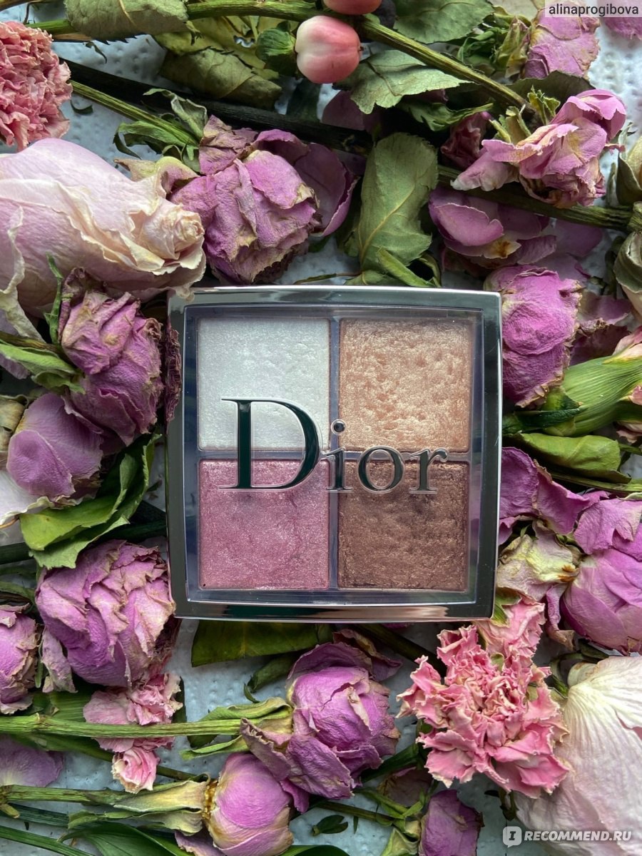 Dior glow palette 001. Хайлайтер диор бэкстейдж. Диор бэкстейдж палетка 4. Палетка диор хайлайтер. Dior Backstage Glow Palette 001.