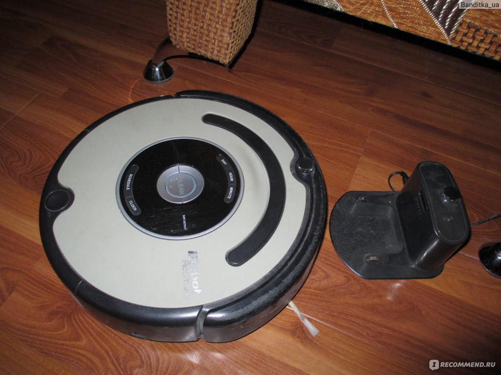 Робот-пылесос IRobot Roomba 560 - «Замечательная штука, особенно если дома  есть мужчина с 