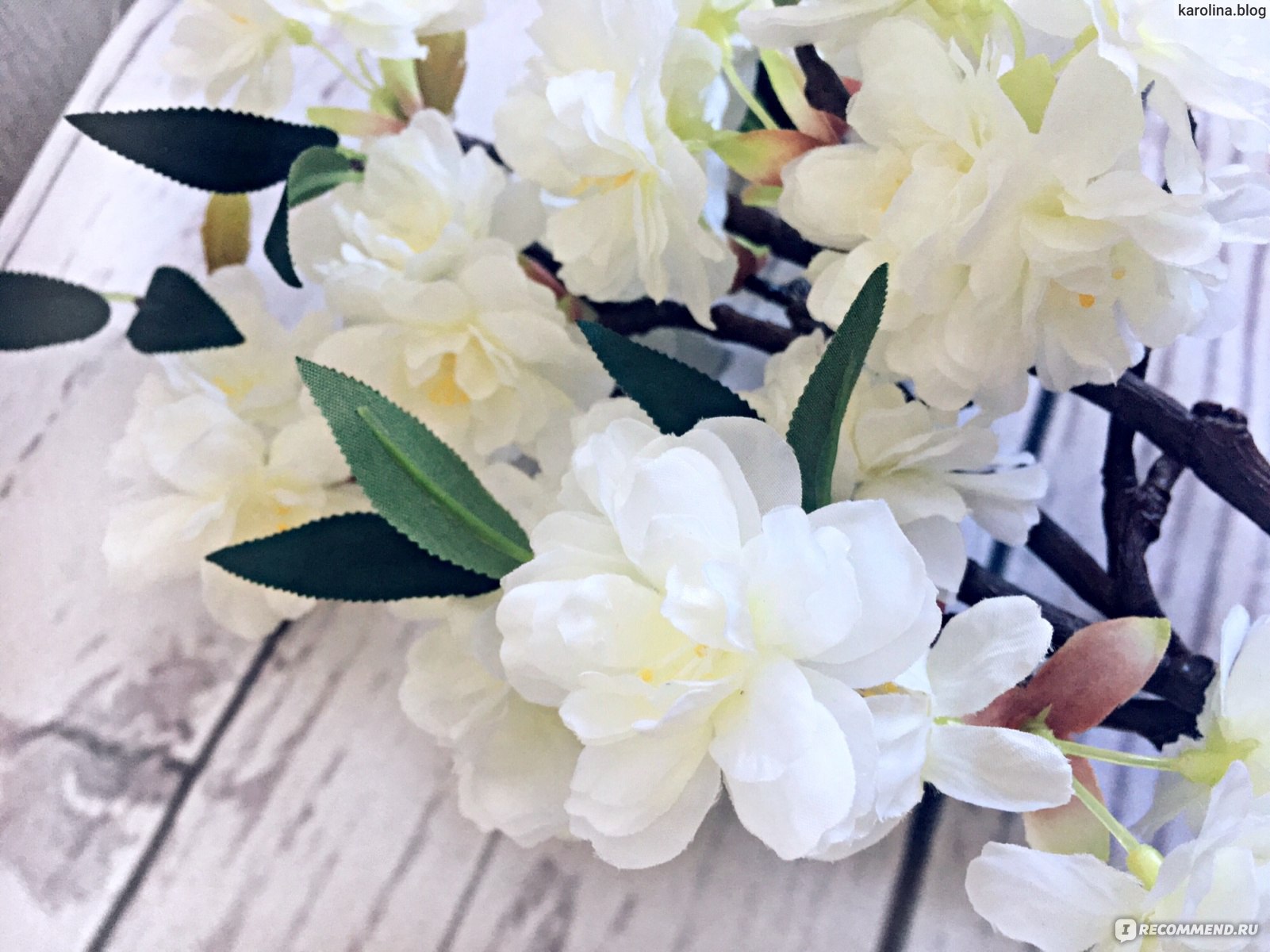 Искусственная сакура Aliexpress 1PC Mini Vivid Artificial Flower Cherry Blossom Sakura Double Petals Handmade For Wedding Party New Year Decorative 4 Colours фото