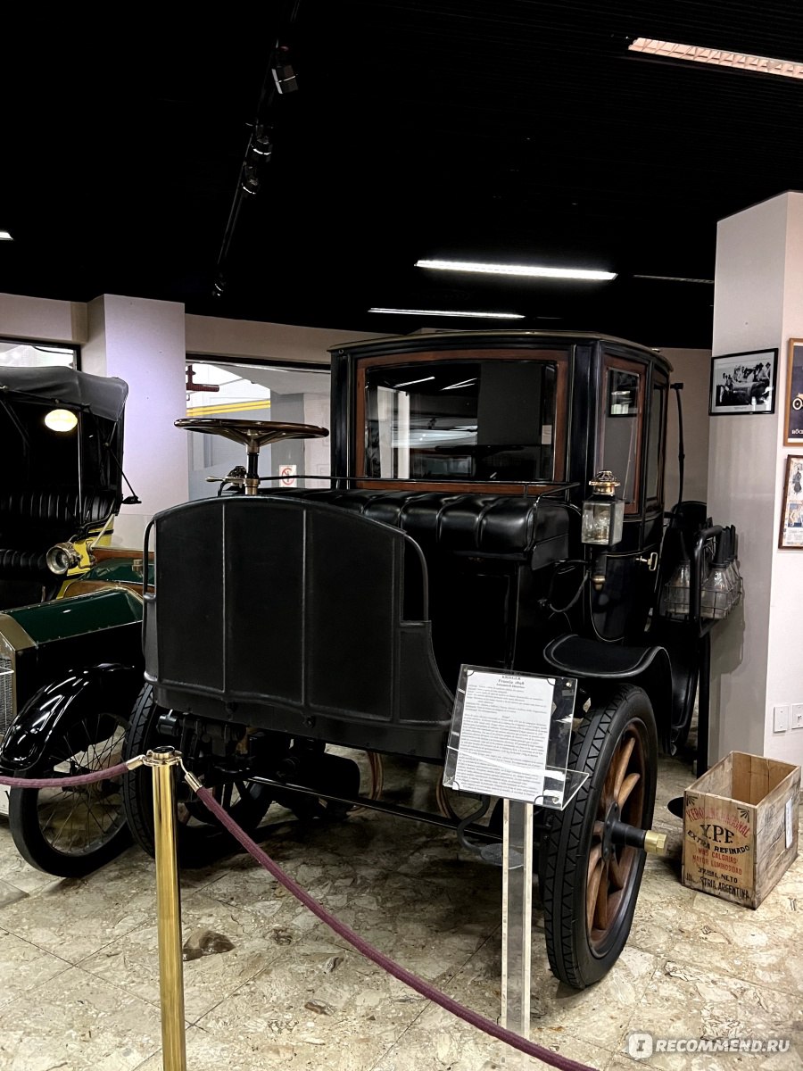 Музей автомобильного клуба Аргентины (Museo del Automóvil Club Argentino)  Буэнос-Айрес - «Редкие автомобили и болиды Формулы-1. Музей в центре  Буэнос-Айреса в бесплатным входом. Стоит ли его посетить?» | отзывы