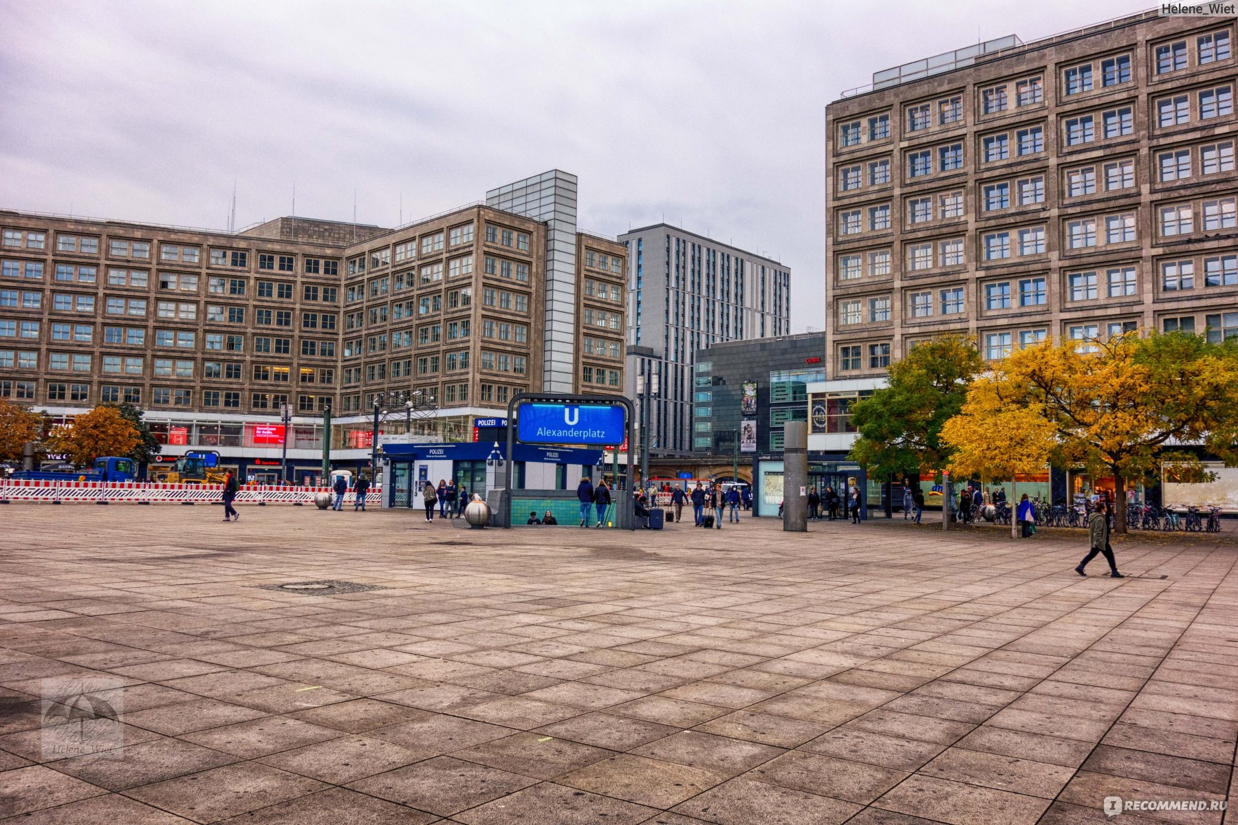 Германия. Берлин. Алекса́ндерплац (Alexanderplatz — «Александровская  площадь») - «Главная площадь Восточного Берлина Александерплац: популярные  достопримечательности и то, что вы никогда не найдете на страницах  путеводителей » | отзывы