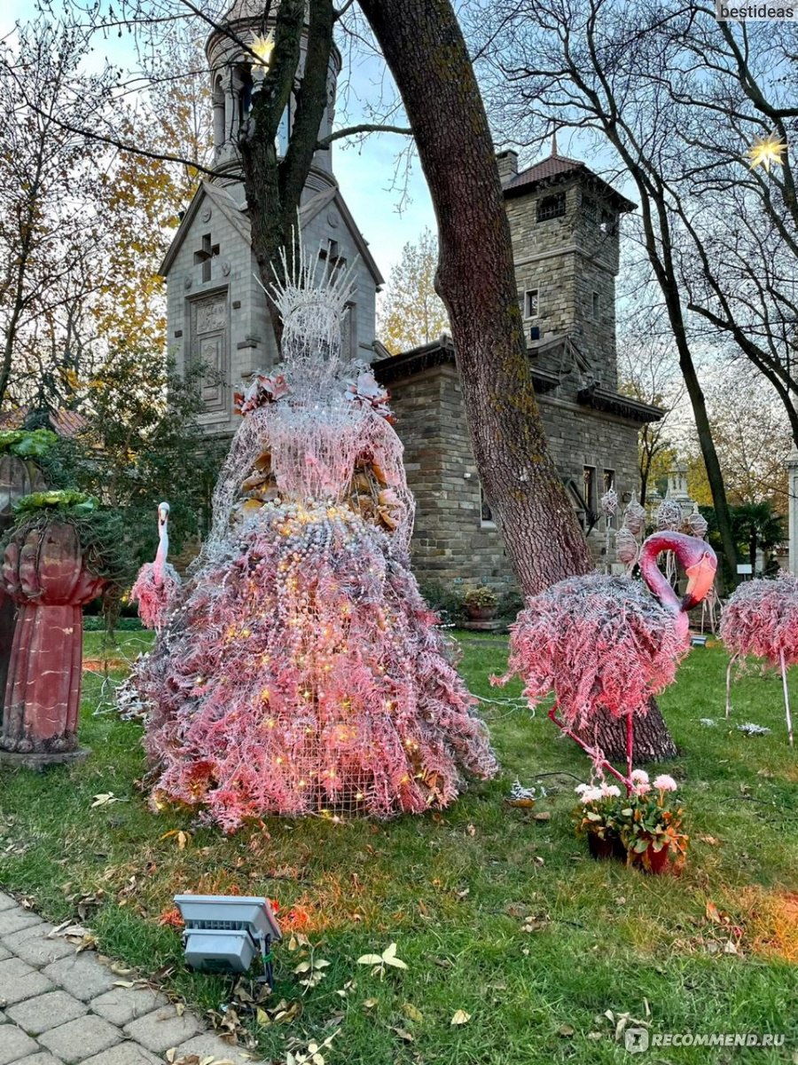 Старый парк в п. Кабардинка Краснодарский край, Россия - «Снега там не  было, а новогоднее настроение появилось. Восток, Средневековье, античность  - много красоты в одном месте» | отзывы