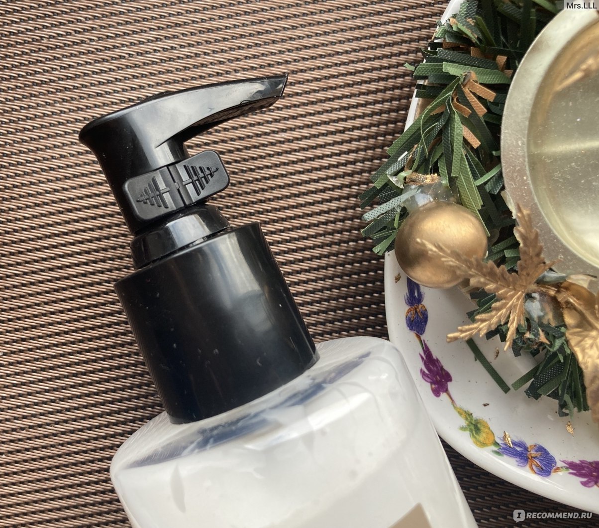 Крем для рук и тела Zara Home Dark Amber «Та самая амбра, которая