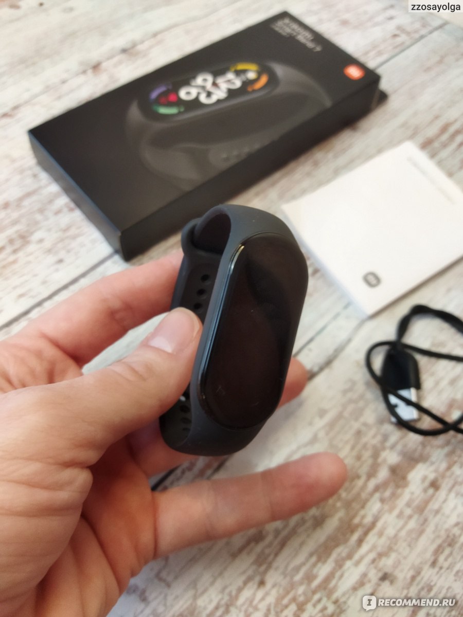 Фитнес-браслет Xiaomi Mi Smart Band 7 - «Подсчёт шагов впечатляет: даже при  прогулке с санками считает правильно, хоть рукой и не Машу. » | отзывы