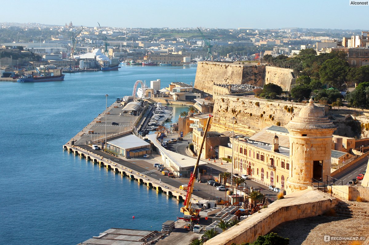 Верхние сады Барракка, Валлетта, Мальта / Upper Barrakka Gardens, Valletta,  Malta - «Оазис в каменном городе, чудесная панорама Великой Гавани и  мальтийский лимонад» | отзывы