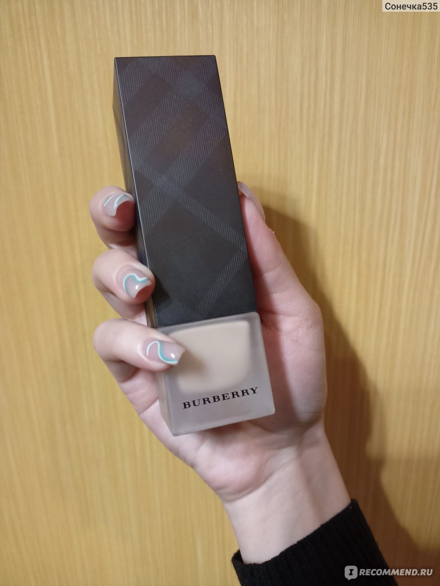 Тональное средство Burberry Matte glow foundation - «Тональник для  фотосессий и не более.» | отзывы