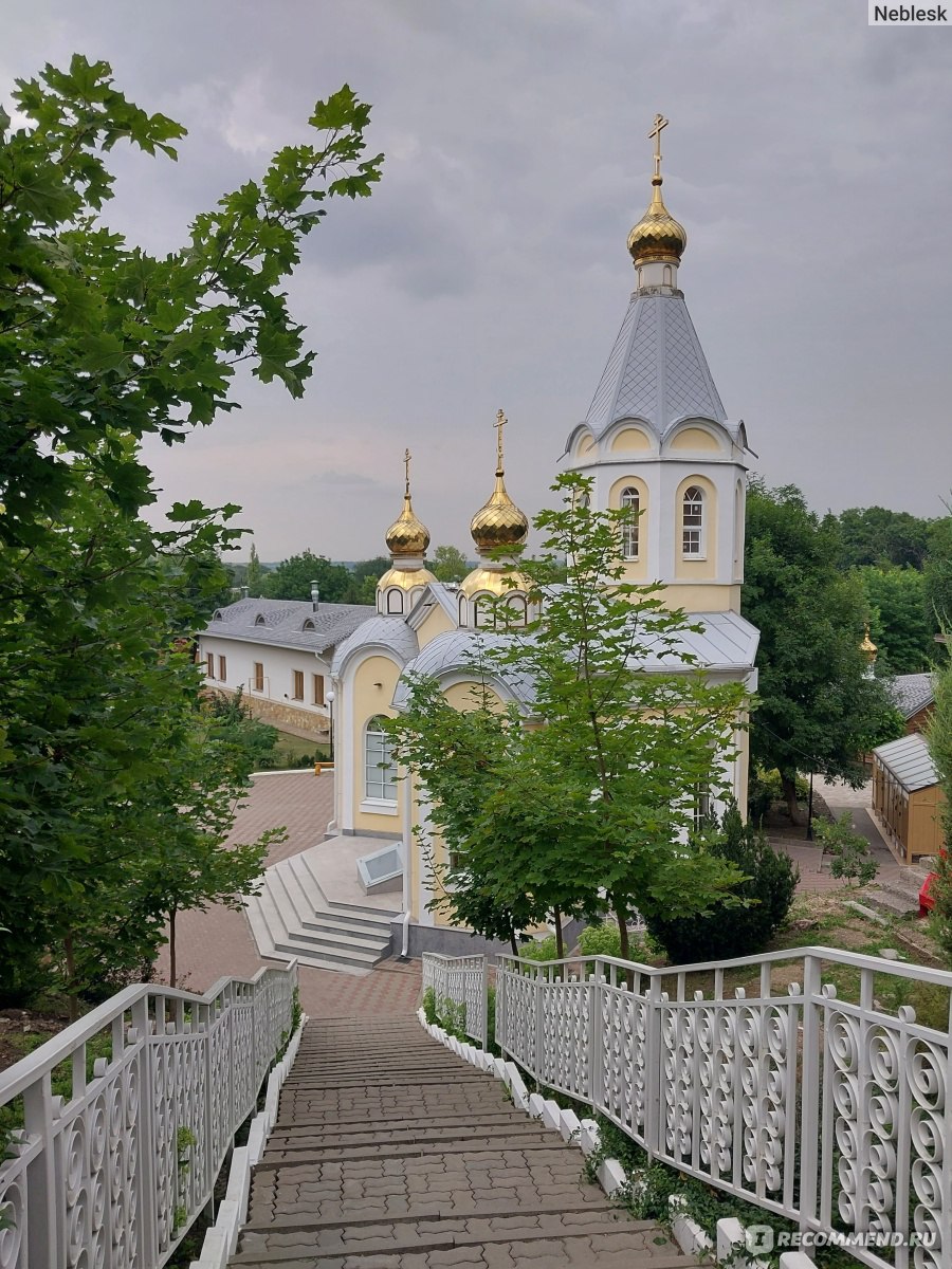 Храм иконы Божей Матери Живоносный источник (Россия, с. Петровка),  Ростов-на-Дону - «Чудесное место в Ростовской области, известное под  названиями 