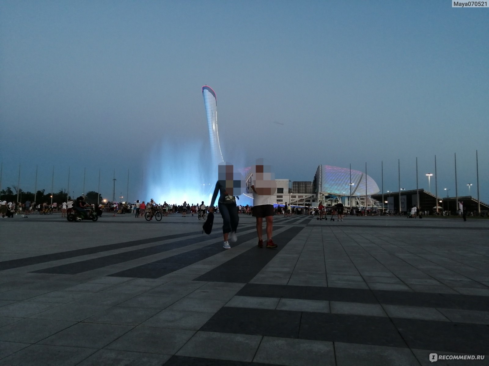 шоу фонтанов в олимпийском парке