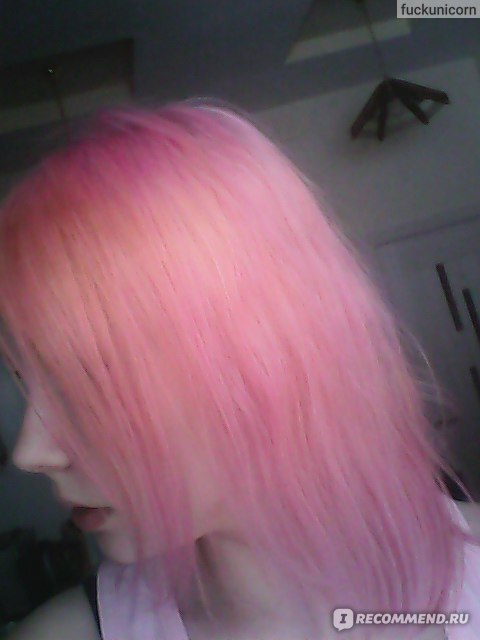 Тоника дымчато розовый на волосах фото