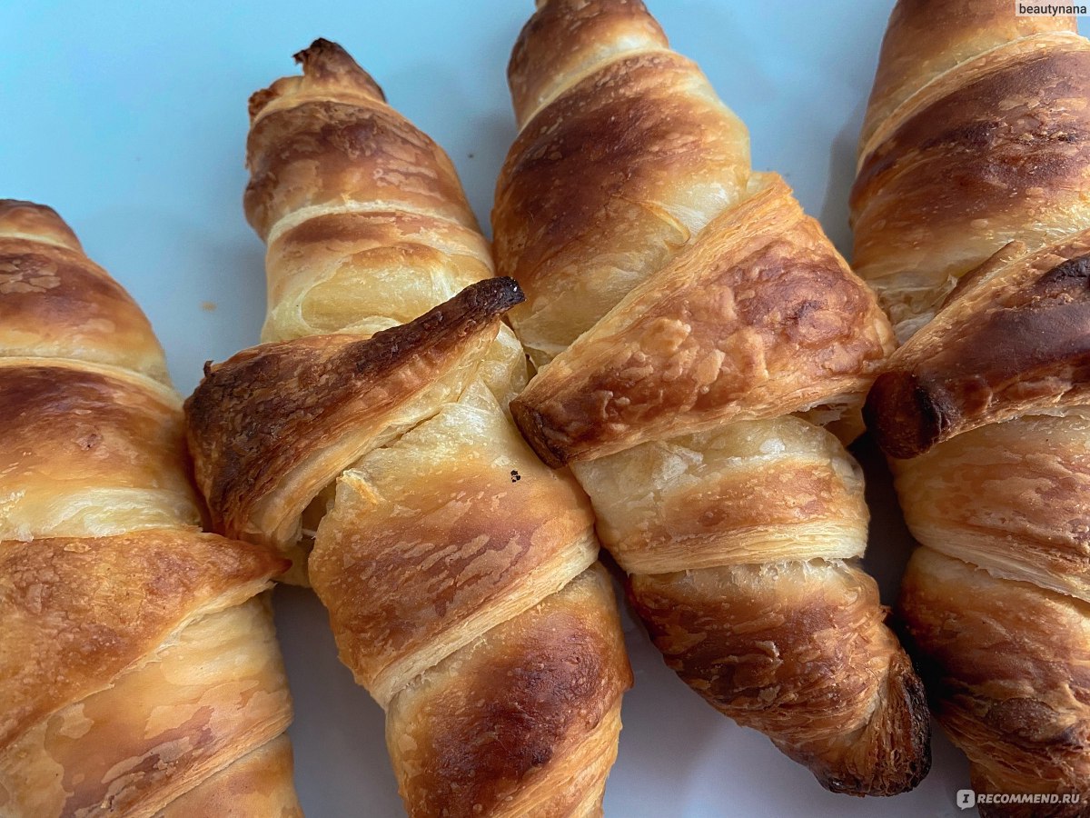 Круассаны АШАН Замороженные с шоколадной начинкой - «🥐Вкуснейшие круассаны  с шоколадной начинкой, которые я была готова есть каждый день, если бы не  огромная калорийность🙁» | отзывы