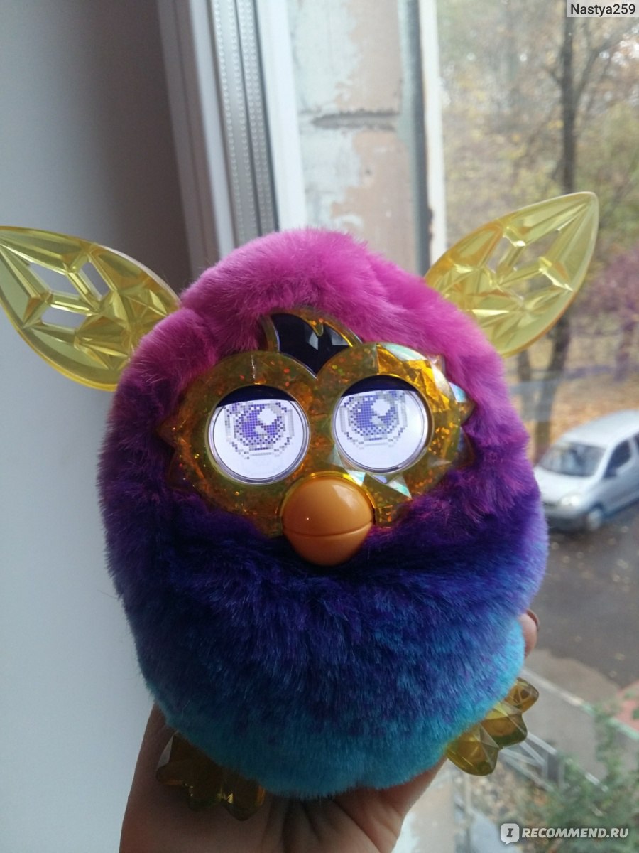 Hasbro Furby Boom Crystal Series (Pink/Purple) - «Тамагочи на новый лад.  Классная игрушка. Кушает, какает, танцует, спит!» | отзывы