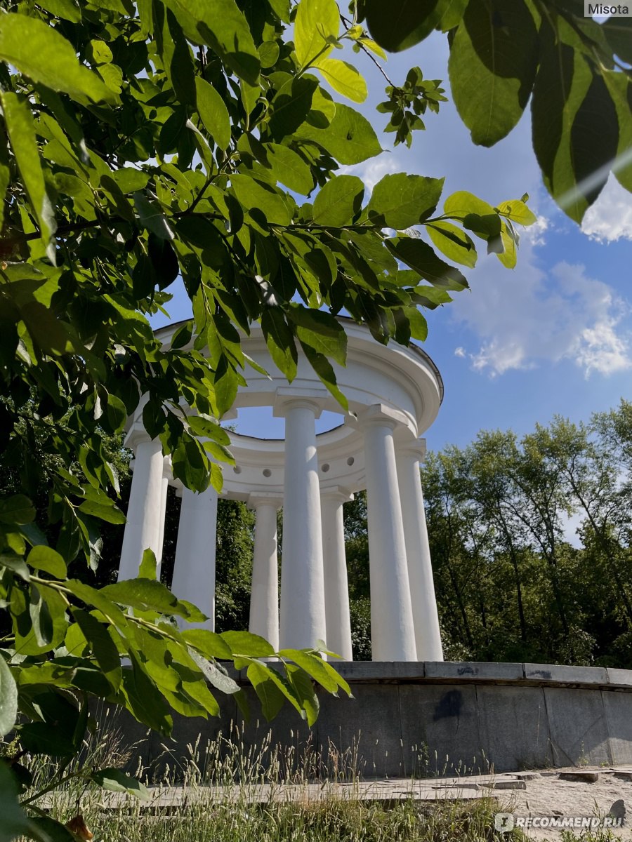 Харитоновский сад, Екатеринбург - «🌳 Исторический, почти 200 летний сад в  г. Екатеринбурге со свободным входом. Атмосфера таинственная, меняющаяся в  зависимости от погоды» | отзывы