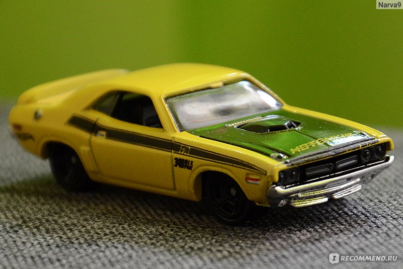 2009 dodge challenger hot wheels