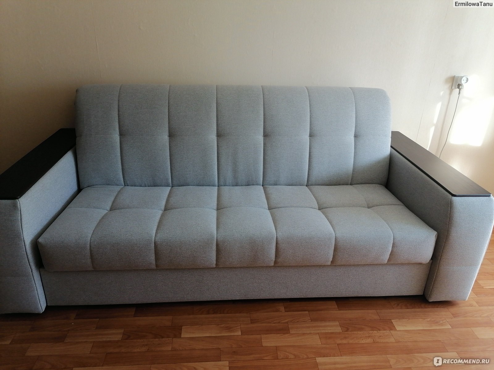Прямой диван Порто Rivalli - «Оригинальная модель с ящиками для хранения вподлокотниках»