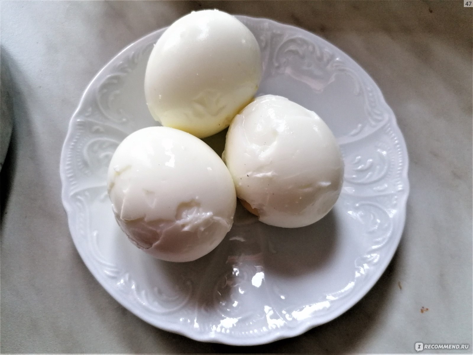 Названы 3 простых способа проверить магазинные яйца на свежесть